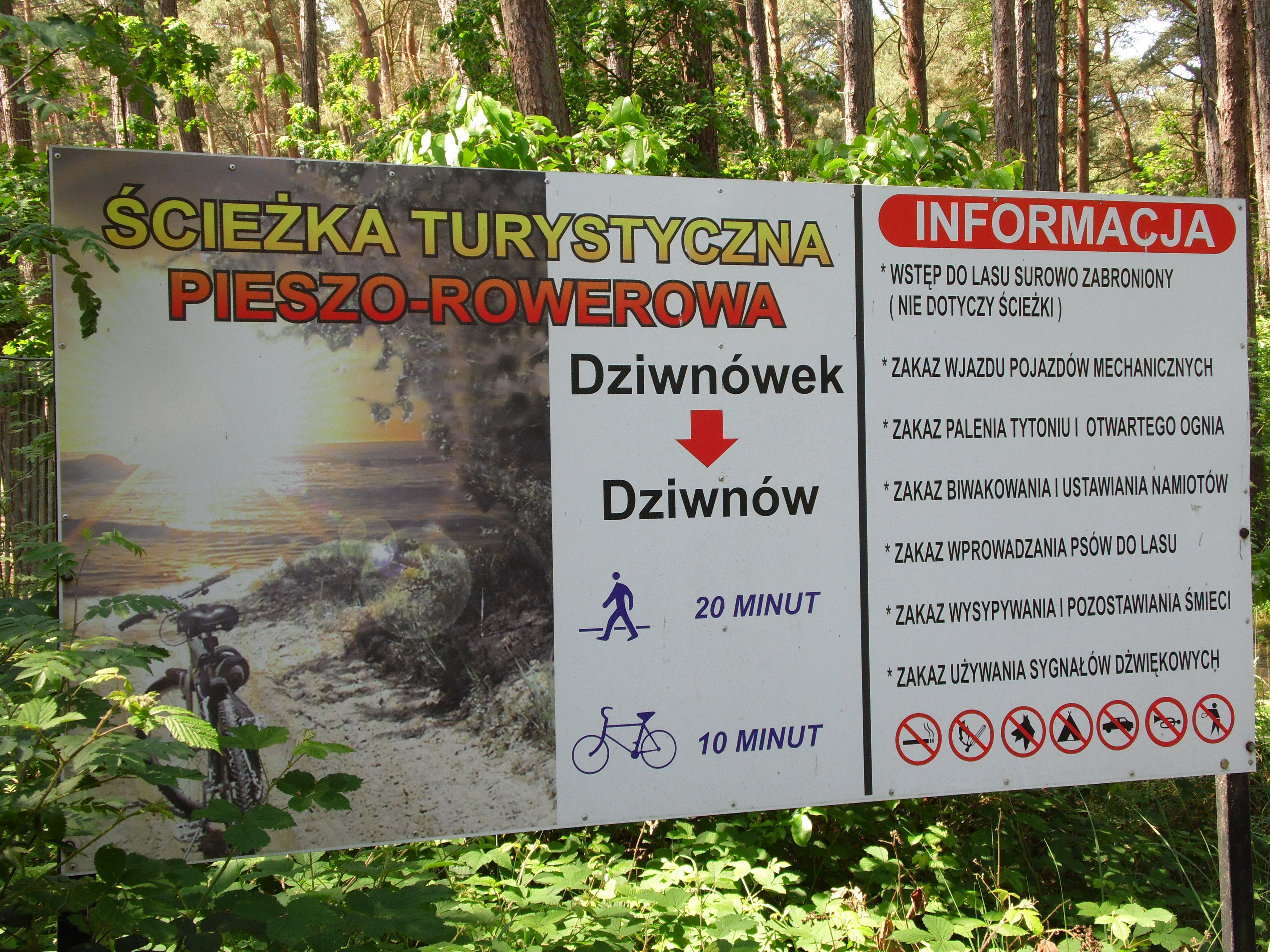 ścieżka rowerowo-piesza z Dziwnowa do Dziwnówka, jedna z atrakcji okolic